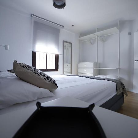 Apartamento En San Basilio Junto A Torre De Belen Kordoba Bagian luar foto
