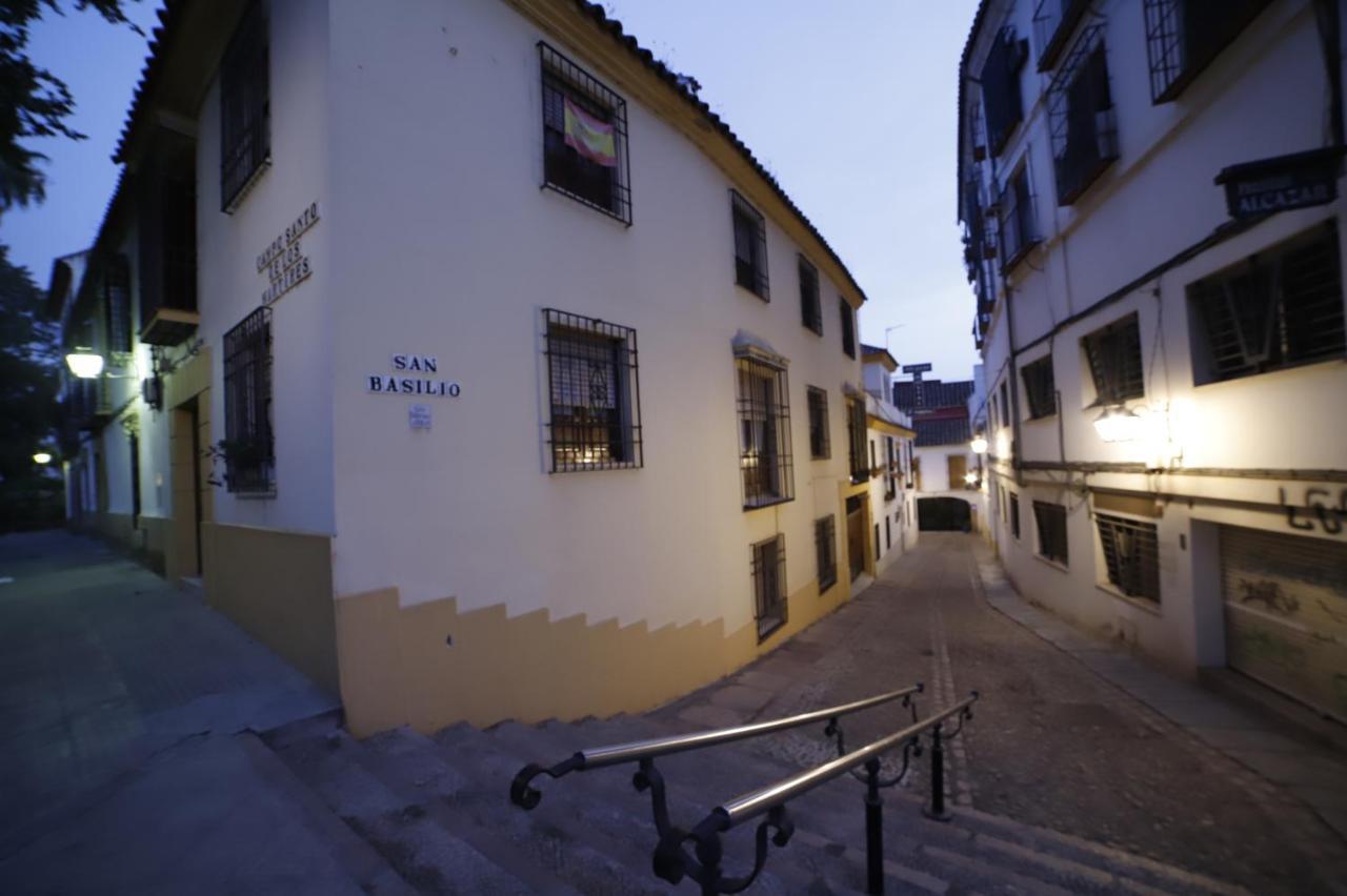 Apartamento En San Basilio Junto A Torre De Belen Kordoba Bagian luar foto
